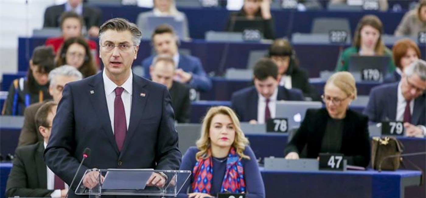 Zajedno gradimo snažnu Europu u svijetu punom izazova, koja će biti bliža svojim građanima 